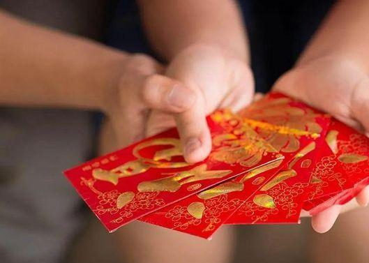 关切员工父母，为员工父母设置关切金造度